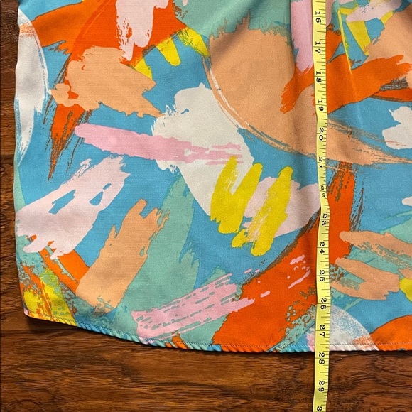 SHEIN Colorful Abstract Print Blouse - Picture 5 of 5